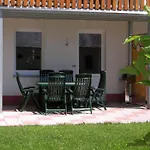 Casa de Férias Comfy In With Sauna, Terrace, Bbq