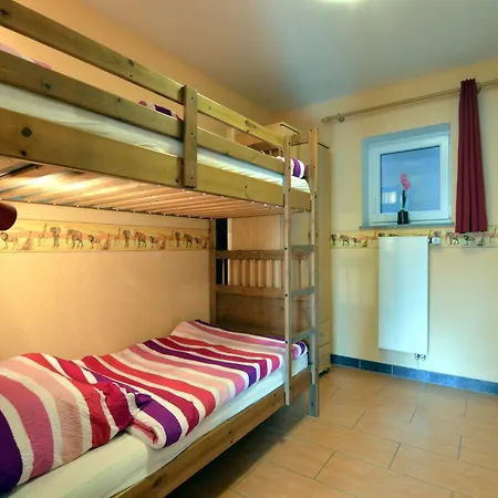 Comfy In With Sauna, Terrace, Bbq Vakantiehuis *