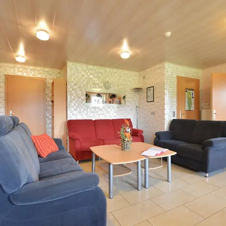 Vakantiehuis Comfy In With Sauna, Terrace, Bbq Burg Reuland
